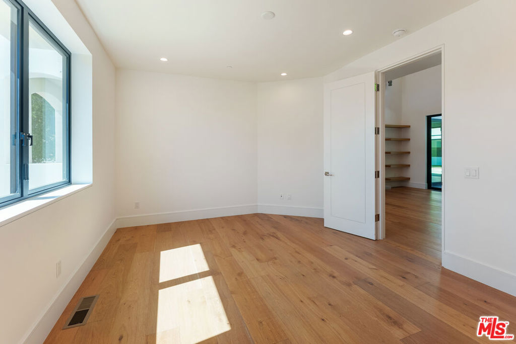 MLS #26667601 image #45