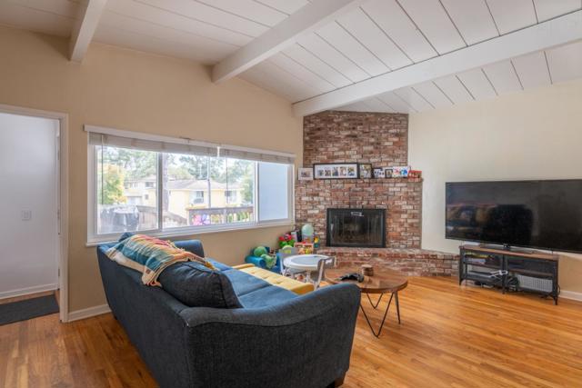 815 Taylor Street, Monterey CA: https://media.crmls.org/mediaz/504fd09a-76d9-40f8-81dc-58dab57acb00.jpg