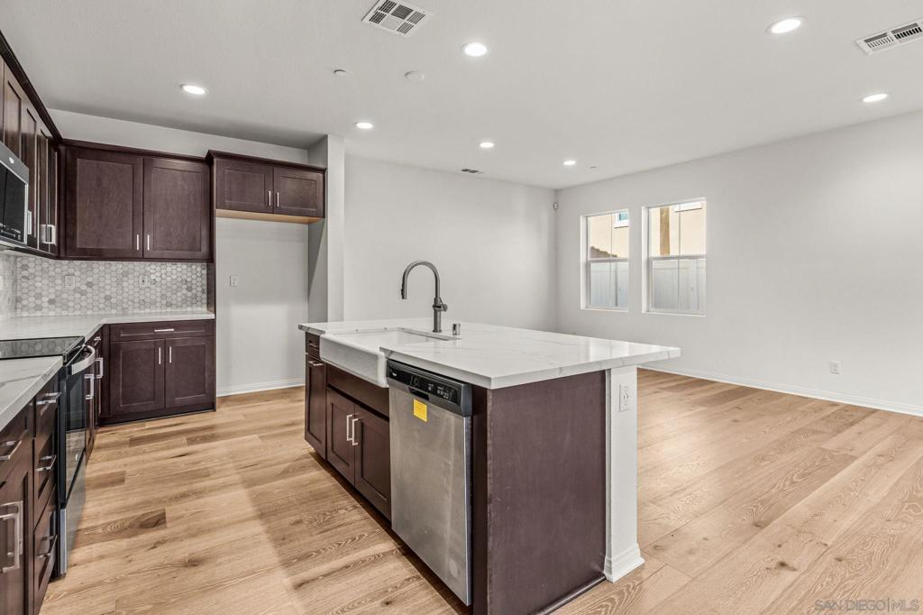 505 Pinedale - photo 7