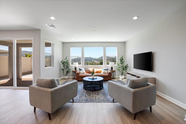 Detail Gallery Image 12 of 42 For 4650 Silent Knoll Dr, Fallbrook,  CA 92028 - 4 Beds | 3 Baths