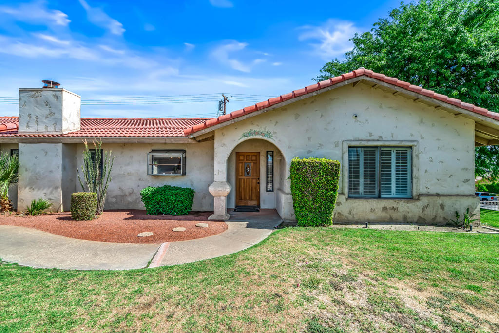 79990 Camelback Drive