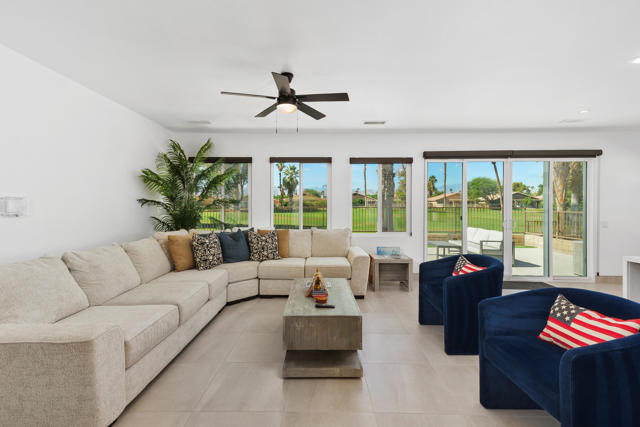 49489 Douglas Street, Indio CA: https://media.crmls.org/mediaz/5051d8ec-ba2b-4b20-8768-be6c7a125653.jpg