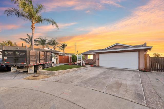 2995 Pettigrew Court, San Jose CA: https://media.crmls.org/mediaz/5052bb3f-de24-4780-8d29-8196eaa4957c.jpg