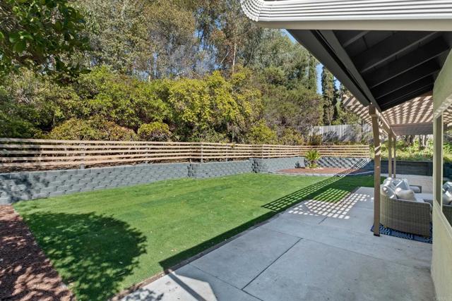 Image 50 of 57 For 10594 Rookwood Drive