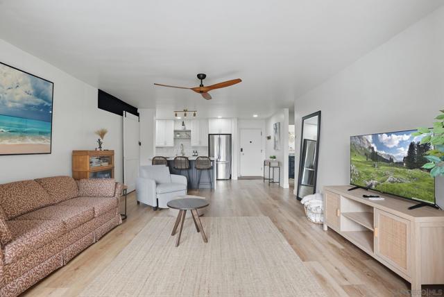 4444 W Point Loma Blvd, San Diego CA: https://media.crmls.org/mediaz/5052d44f-0cde-47b5-8b6e-5a6a6b2ad59a.jpg