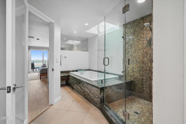 Image 20 of 43 For 3903 Ocean Drive