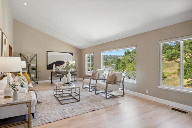 1243 Homewood Avenue, San Mateo CA: https://media.crmls.org/mediaz/50534ef7-5b1f-454a-ab55-016722831e7b.jpg