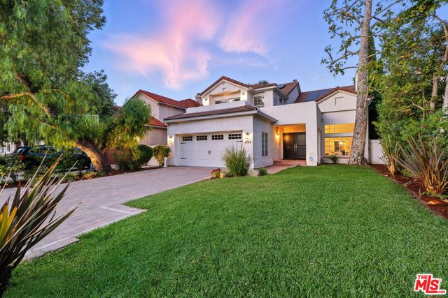 4744 Norwich Avenue, Sherman Oaks CA: https://media.crmls.org/mediaz/5054d7c6-5a21-446d-8a11-9ce3ffa39157.jpg