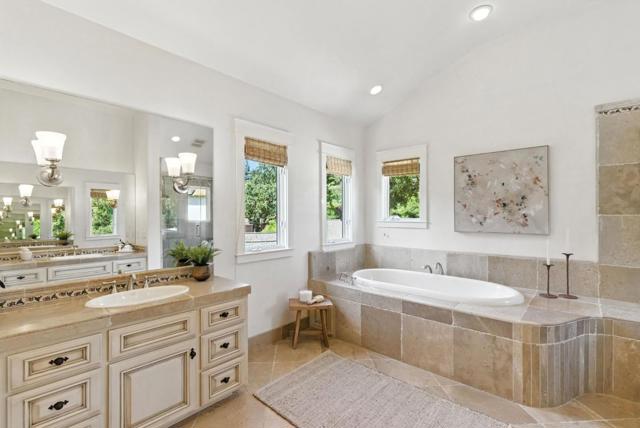 45 Sneckner Court, Menlo Park CA: https://media.crmls.org/mediaz/50554b23-817b-4406-8bf5-8e628613f04d.jpg
