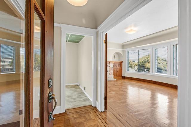 222 Holyoke, San Francisco CA: https://media.crmls.org/mediaz/5056ae05-44d6-4841-8599-882fd92f3b73.jpg