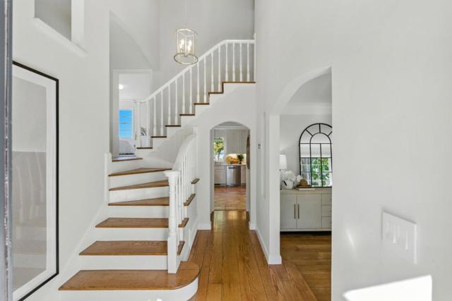1531 Locust Street, San Mateo CA: https://media.crmls.org/mediaz/5056af8c-ee8f-4aae-b157-bf9d2ca90e31.jpg