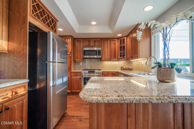 3065 Starling Avenue, Thousand Oaks CA: https://media.crmls.org/mediaz/50576701-48ce-4144-b91e-a0e55fe50a94.jpg
