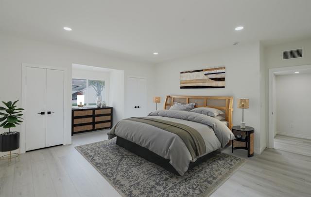 8206 Caminito Lacayo, La Jolla CA: https://media.crmls.org/mediaz/50585520-c130-46a8-98e0-72675522959c.jpg
