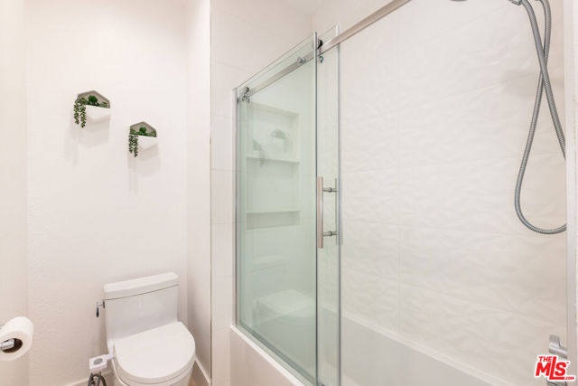 Drew Fenton | 1164 Wellesley Avenue Los Angeles CA | MLS: 7091063