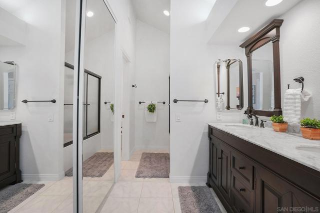 731 Edgewater Dr, Chula Vista CA: https://media.crmls.org/mediaz/505922ad-ab12-40ab-be35-30cb074d7378.jpg