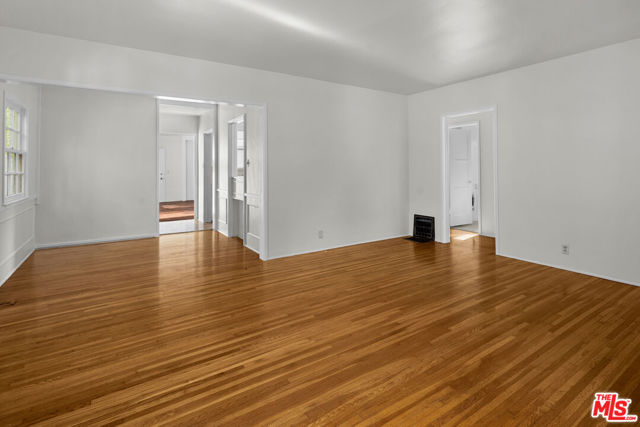 1301 Stanford Street photo 3