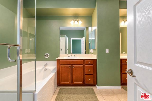 28529 Pietro Drive photo 17
