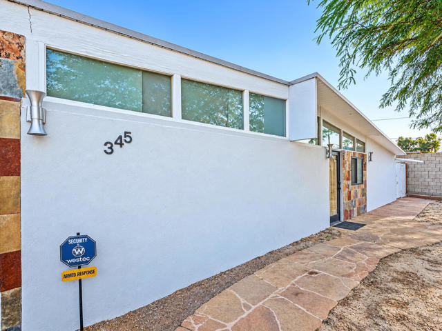 345 E Glen Circle S, Palm Springs, CA 92262