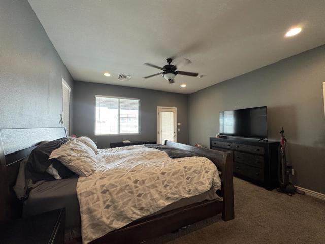 401 Sage Brush Street, Blythe CA: https://media.crmls.org/mediaz/505ccd07-4bea-4637-b849-f0d10b0aad93.jpg