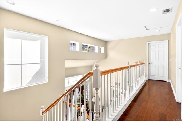 Detail Gallery Image 39 of 62 For 5531 Foxtail Loop, Carlsbad,  CA 92010 - 3 Beds | 2/1 Baths