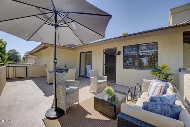 644 Orwell Lane, Ventura CA: https://media.crmls.org/mediaz/505eaa15-8d32-4bf8-8248-b1e54e0173c3.jpg