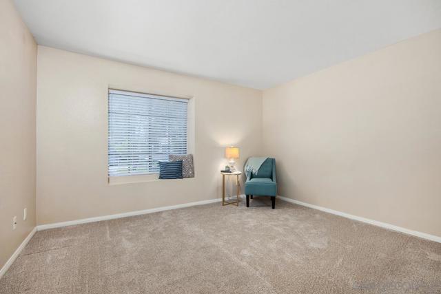 15048 Avenida Venusto, San Diego CA: https://media.crmls.org/mediaz/50605d62-776e-481e-92dd-13f289520a90.jpg
