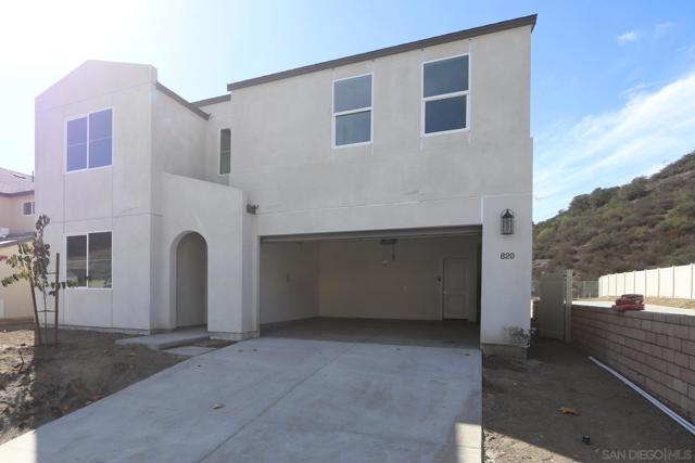 820 Meadowood ST Lot 352, Fallbrook CA: https://media.crmls.org/mediaz/5060df58-fe9f-4c8b-9328-c49671eb04ab.jpg