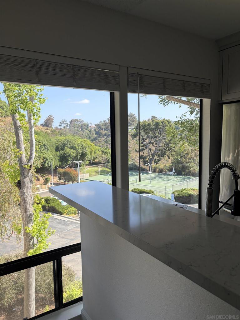 4296 5th Ave - photo 9