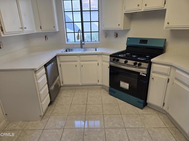 8541 Creekside Place, Rancho Cucamonga CA: https://media.crmls.org/mediaz/50628b2a-7ba9-4e87-bc7c-c72cdf07e697.jpg