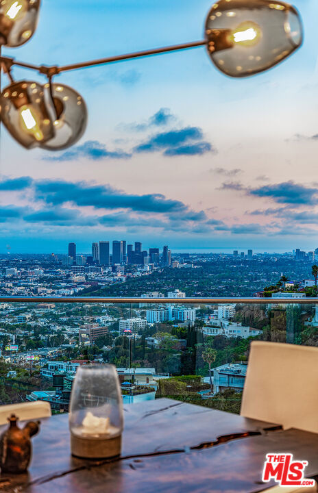 8572 Hillside Avenue, Los Angeles CA: https://media.crmls.org/mediaz/50632bc5-d6d9-4e69-bde4-2a68601fe3fc.jpg