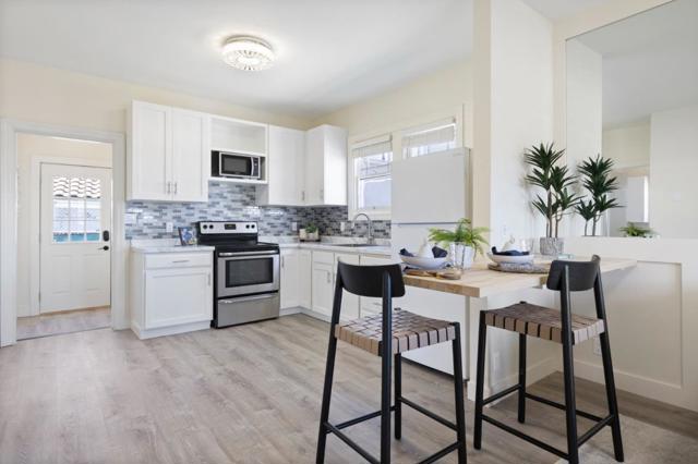 133 Serra Avenue, Millbrae CA: https://media.crmls.org/mediaz/50646e02-0414-4006-9ce2-893b5bc15d68.jpg