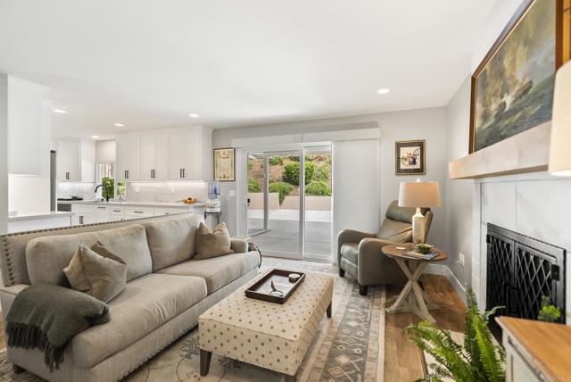 1951 BELMORE CT, El Cajon CA: https://media.crmls.org/mediaz/5064bd95-82a7-4ba5-8455-402528287128.jpg