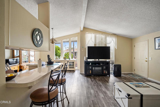 Image 7 of 41 For 1215 Anchors Way Drive 68