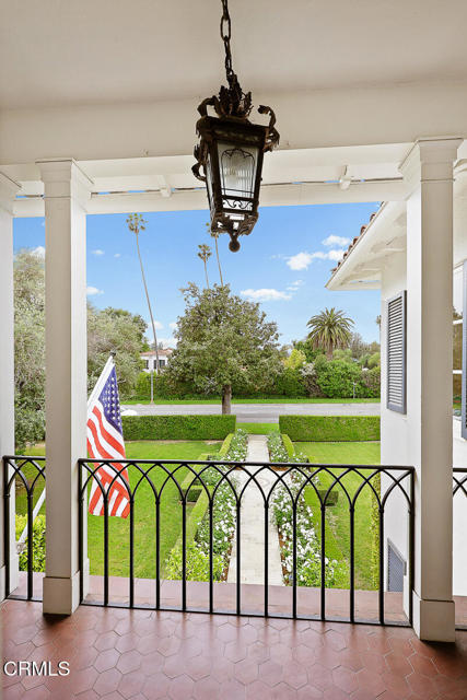 Detail Gallery Image 16 of 39 For 670 San Marino Ave, San Marino,  CA 91108 - 5 Beds | 5/1 Baths