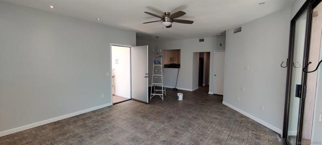 Image 4 of 12 For 701 Kettner Blvd  95
