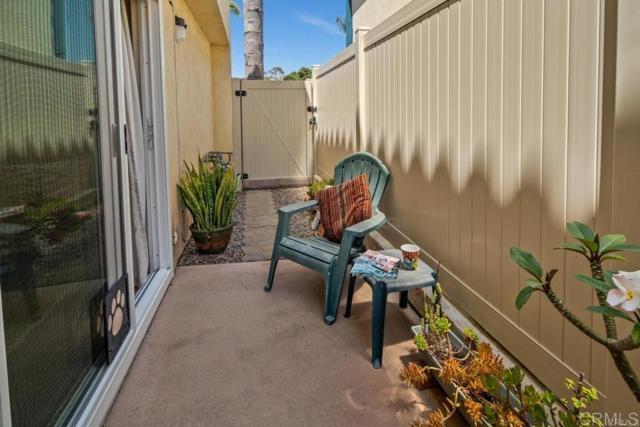 Detail Gallery Image 15 of 16 For 324 Park Way #3,  Chula Vista,  CA 91910 - 3 Beds | 2/1 Baths