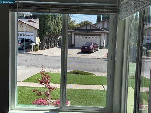 797 Orinda Ct, Fairfield CA: https://media.crmls.org/mediaz/5066eb97-83b1-44a7-b80c-39d42de1bb26.jpg