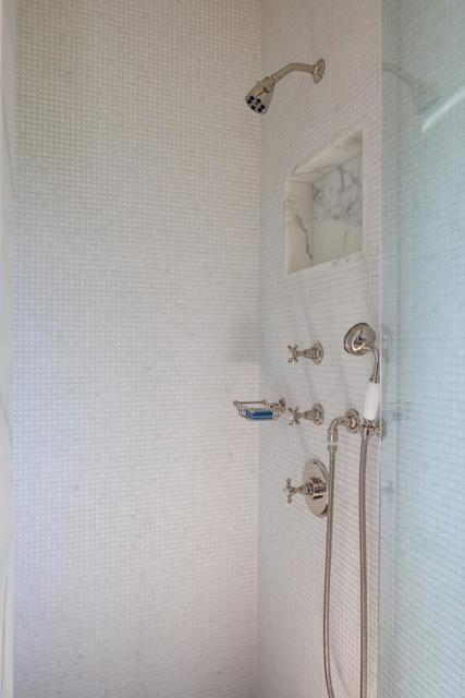 20 Long Ridge Trail, Carmel CA: https://media.crmls.org/mediaz/50671758-64d0-4464-b0e7-bca5027410e4.jpg