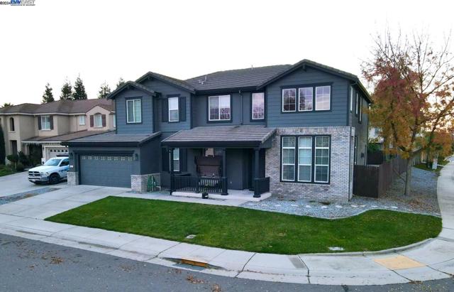 556 Sherborne Court, Galt CA: https://media.crmls.org/mediaz/50674684-c079-44cb-80b5-06fe94fedc52.jpg