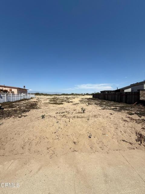 920 CATAMARAN Street, Oxnard CA: https://media.crmls.org/mediaz/5069f8d1-5d26-45d7-8de6-212c2ed70fb4.jpg