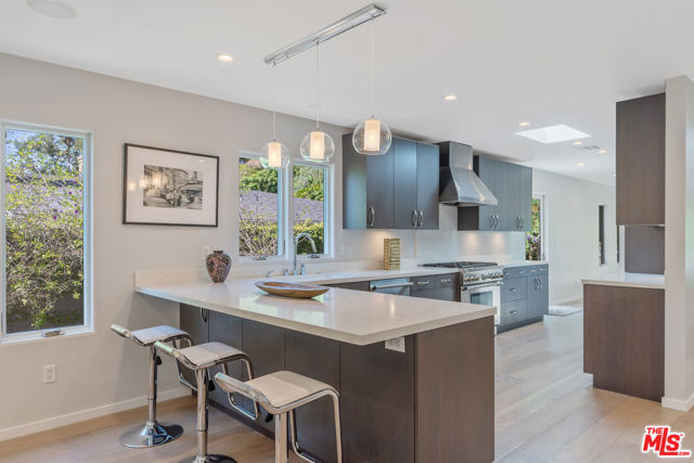 2829 Westbrook Avenue, Los Angeles CA: https://media.crmls.org/mediaz/506c3442-383f-44d9-be5c-779270412ae6.jpg