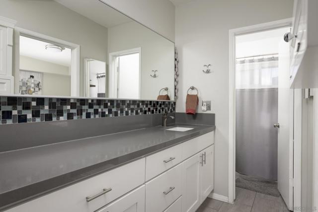 Image 25 of 48 For 2055 Albatross St