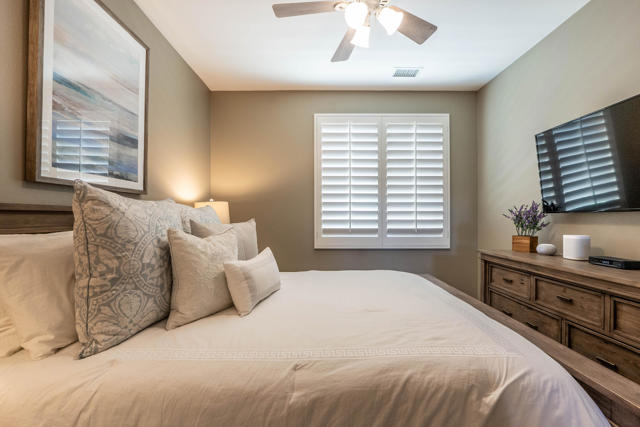 82820 Kingsboro Lane, Indio CA: https://media.crmls.org/mediaz/506d5b15-000a-4195-9243-98762d91e5ed.jpg