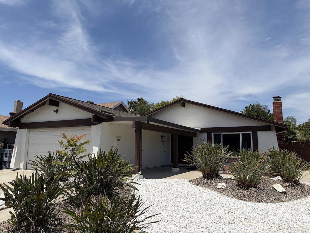 5848 Chateau Drive