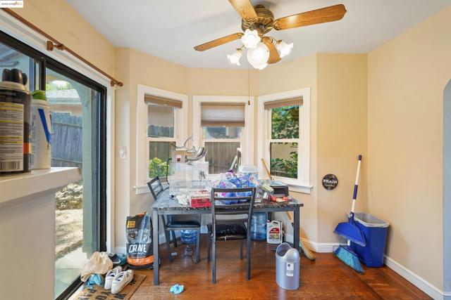 120 Sunset Ave, Vallejo CA: https://media.crmls.org/mediaz/506e26f2-8a3d-4fea-9d2b-12c9bb9b94aa.jpg