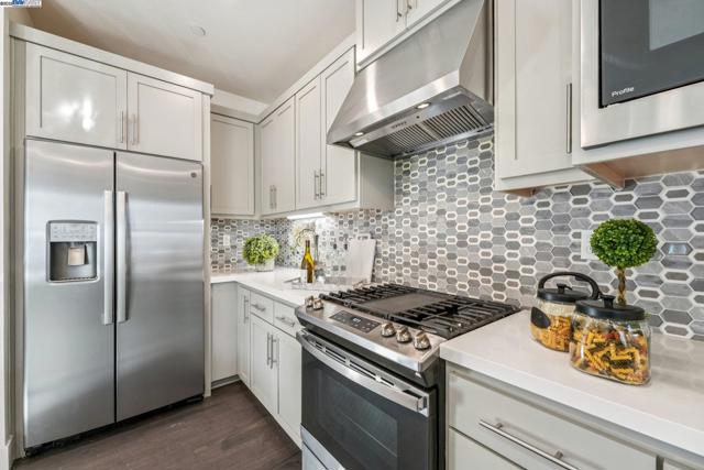 37898 Seafarer Road, Newark CA: https://media.crmls.org/mediaz/506ea63c-7dff-4e60-a61f-07f33712321b.jpg