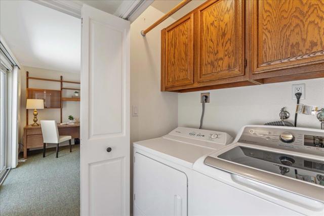 115 El Pinar, Los Gatos CA: https://media.crmls.org/mediaz/506ee681-3241-42b9-825e-c7bf98b94ea6.jpg