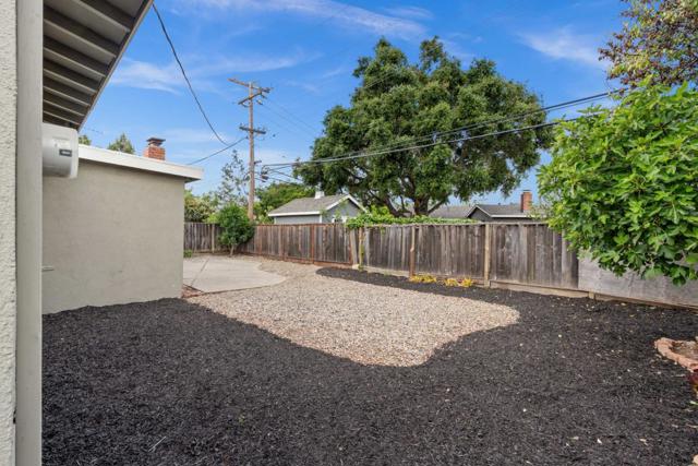 111 N San Tomas Aquino Road, Campbell CA: https://media.crmls.org/mediaz/506ff409-9870-4d80-be0b-694141caf716.jpg