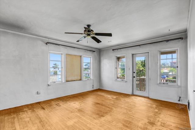 3114 Dumas St, San Diego CA: https://media.crmls.org/mediaz/50708d0a-0d23-40b1-9cba-d80e945c738f.jpg