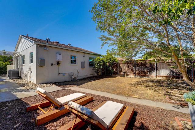 Detail Gallery Image 31 of 39 For 4928 Monroe Ave, San Diego,  CA 92115 - 2 Beds | 2 Baths